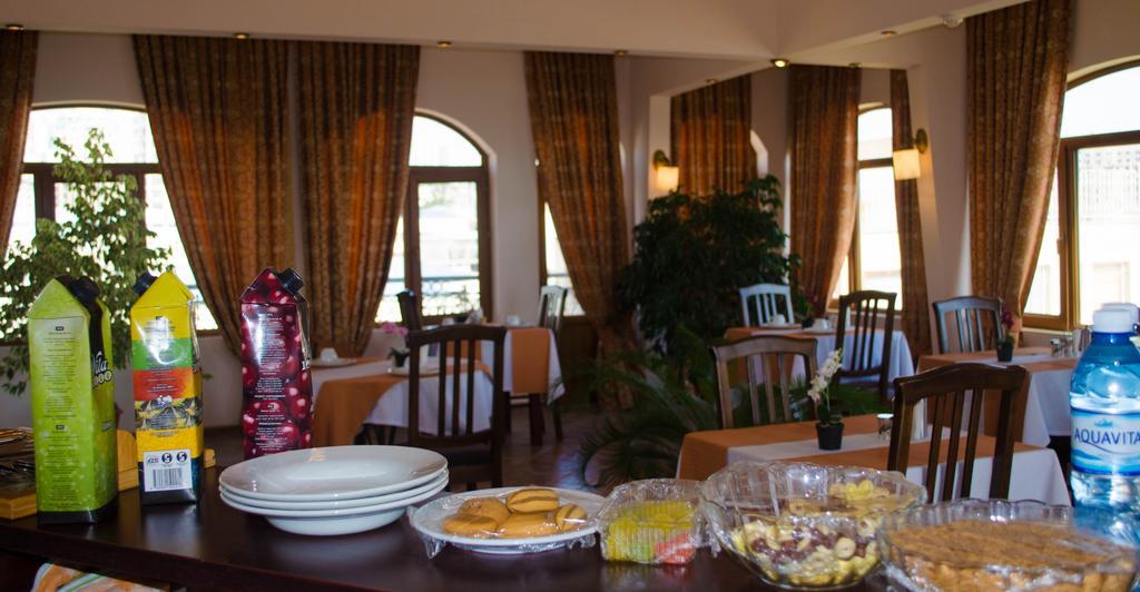 Old City Inn Hotel Bakoe Buitenkant foto